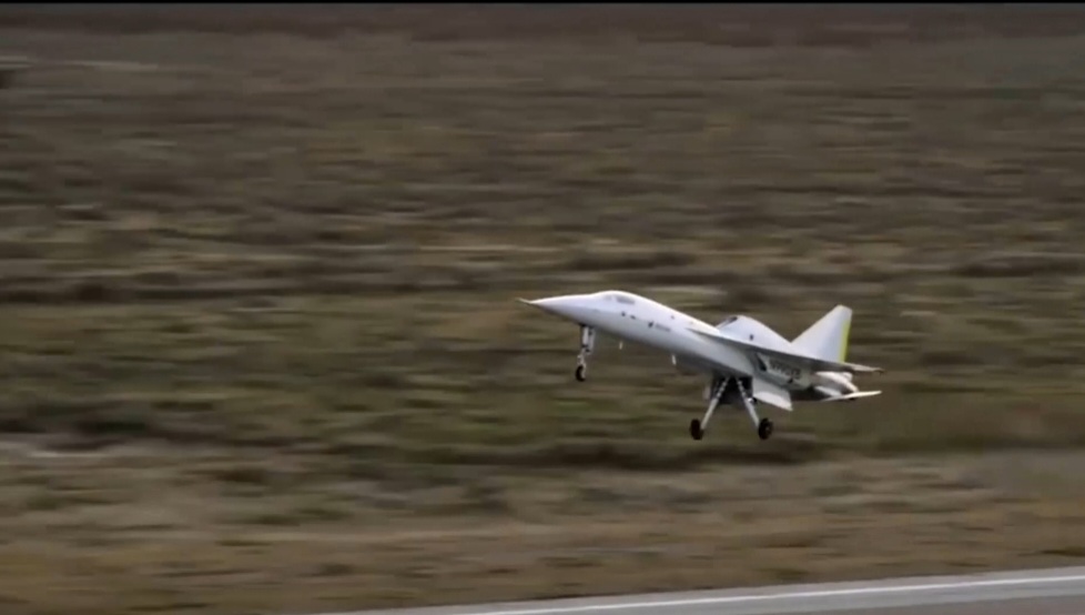 Khám phá máy bay chở khách siêu thanh 2.100 km/h nhanh nhất thế giới 